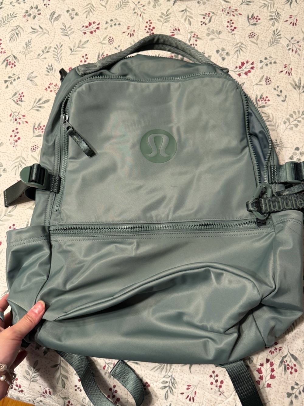 lululemon athletica Men's Backpack - Slate Sage Green